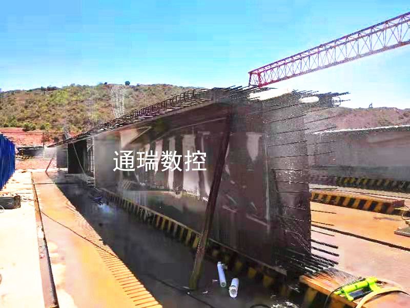 自動噴淋系統(tǒng)施工現(xiàn)場