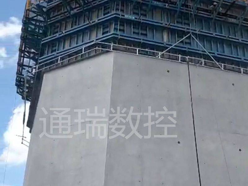 常泰長江大橋錄安州專用航道橋 主墩 養(yǎng)護(hù)